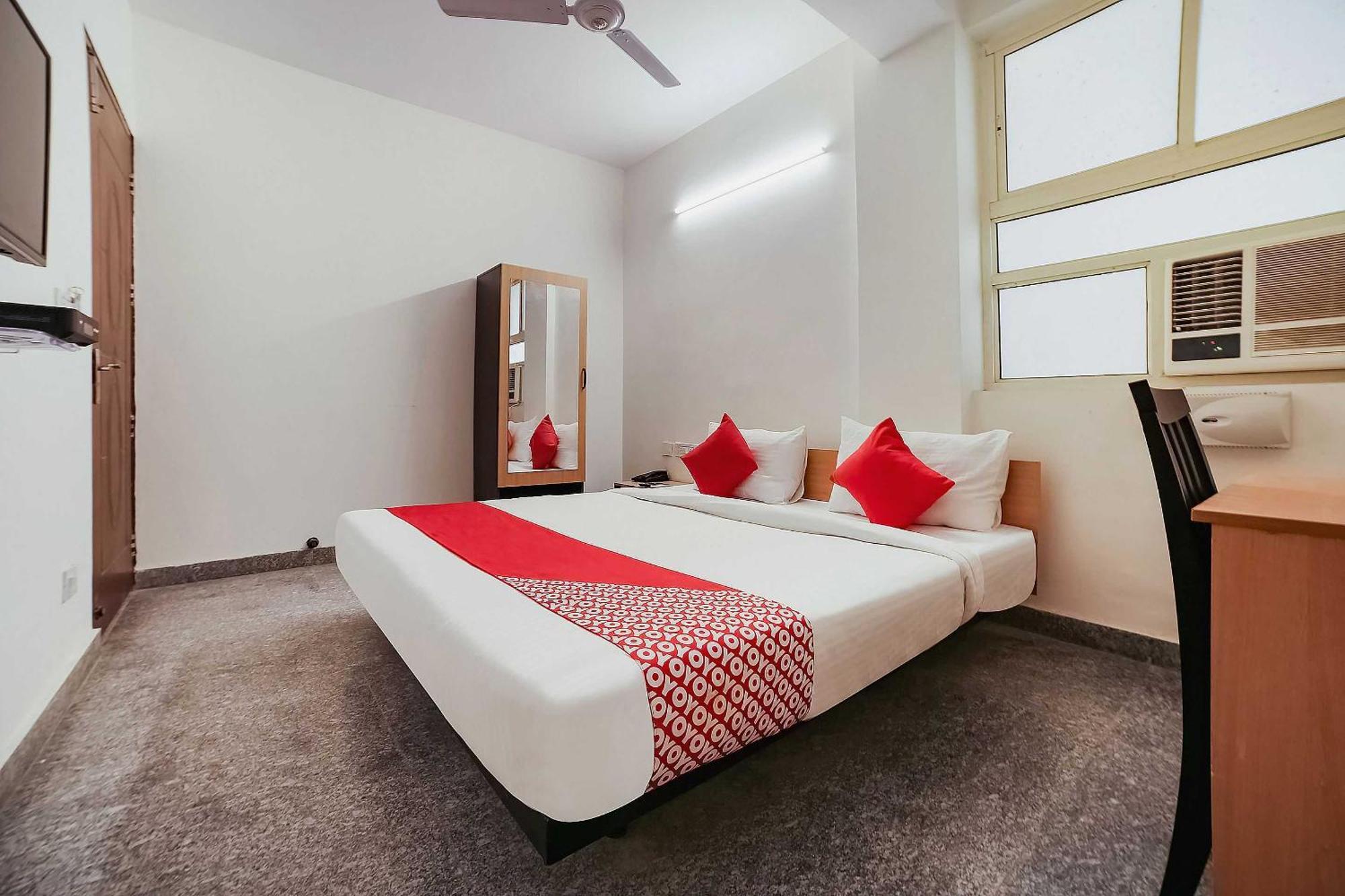 Live On Del5542 Hotel Új-Delhi Kültér fotó