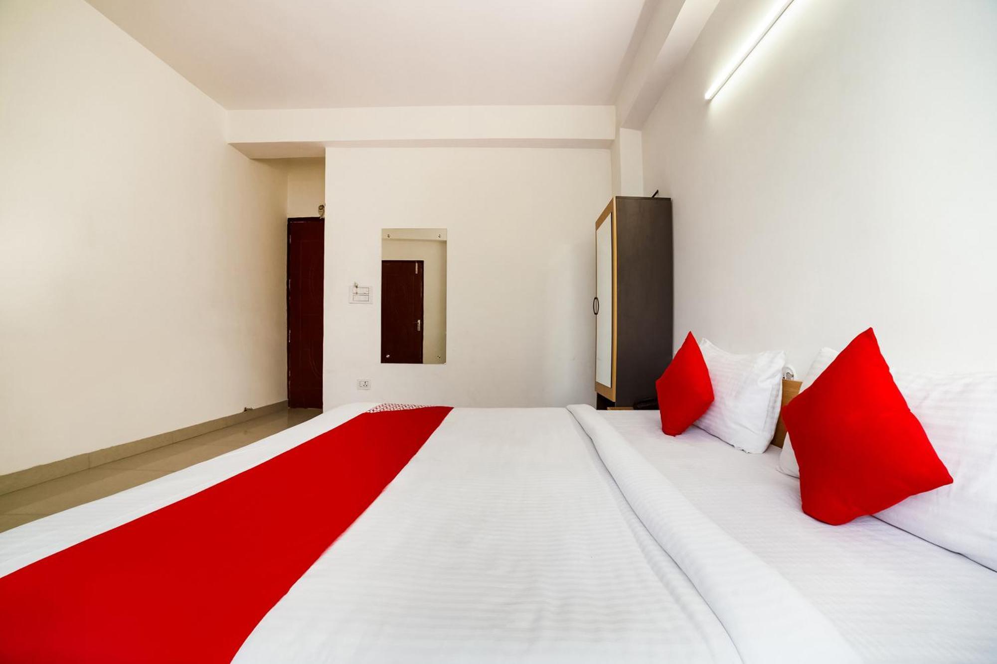 Live On Del5542 Hotel Új-Delhi Kültér fotó